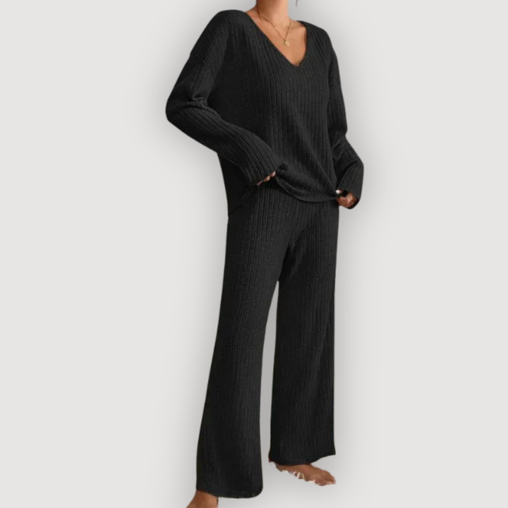 BRONTE – RELAXED KNIT SET