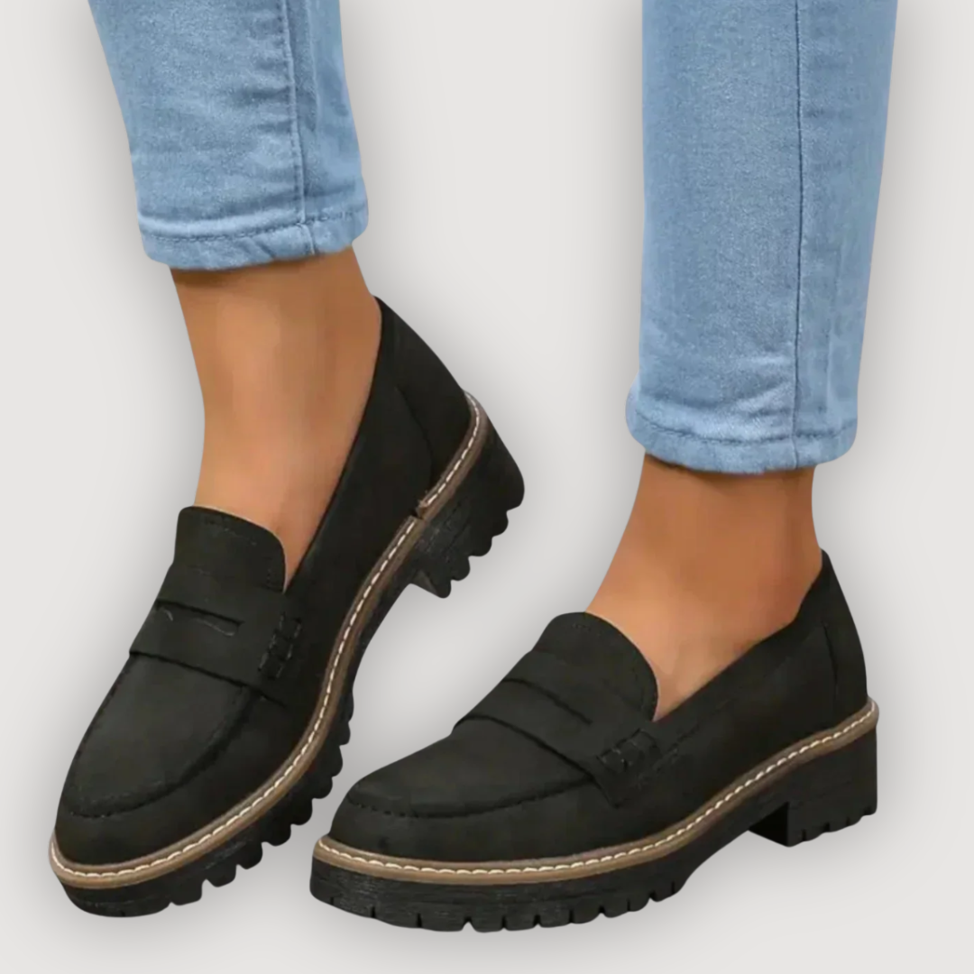 JANELLE – CHUNKY LOAFERS